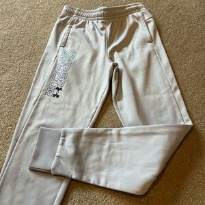 Boys under armour jogger size youth large